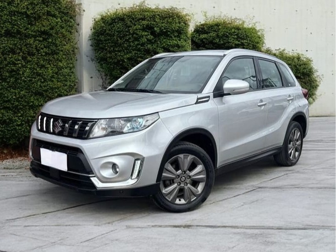 VITARA II GLX 1.6 MT / AÑO 2023 / UNICO DUEÑO / 59.727 KMS  2