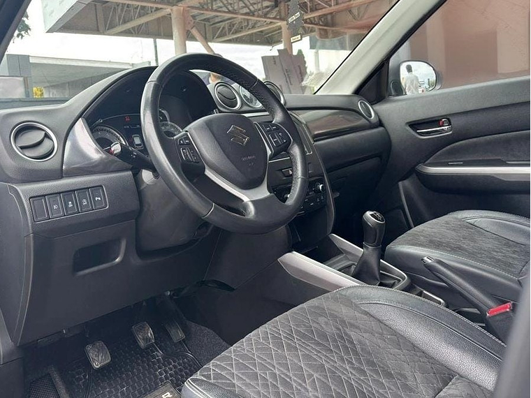 VITARA II GLX 1.6 MT / AÑO 2023 / UNICO DUEÑO / 59.727 KMS  7