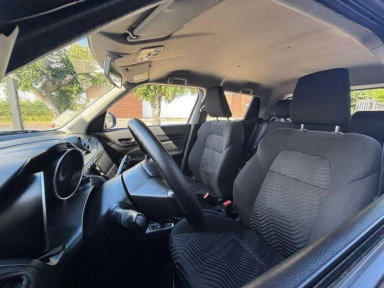 SWIFT GL SPORT HB 1.2 MT / AÑO 2024 / UNICO DUEÑO / 44.767 KMS  10