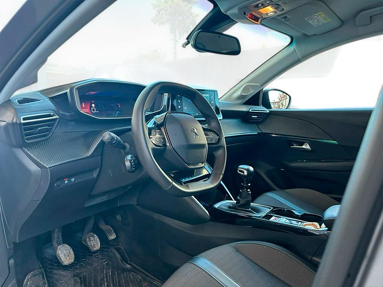 208 ALLURE 1.2 MT / AÑO 2023 / UNICO DUEÑO / 23.355 KMS  7