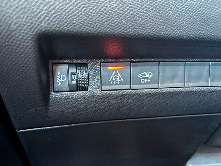 208 ALLURE 1.2 MT / AÑO 2023 / UNICO DUEÑO / 23.355 KMS  16