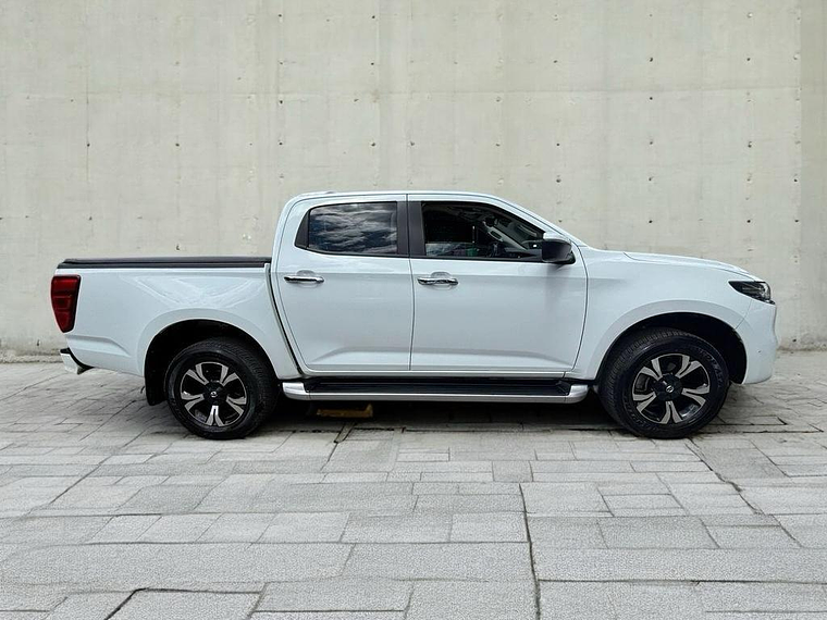 BT-50 4X4 3.0 AUT / AÑO 2023 / 89.974 KMS  4