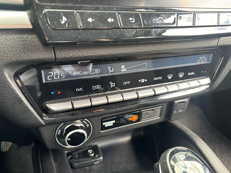 BT-50 4X4 3.0 AUT / AÑO 2023 / 89.974 KMS  12