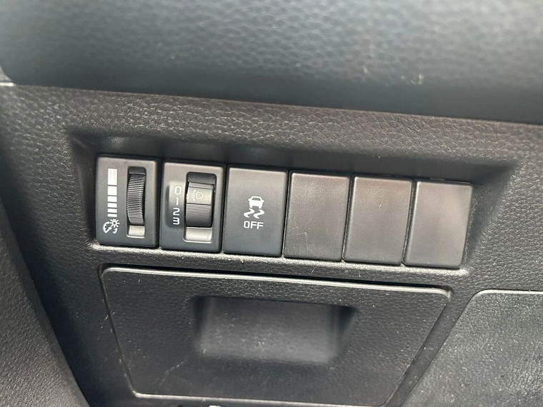 BT-50 4X4 3.0 AUT / AÑO 2023 / 89.974 KMS  14