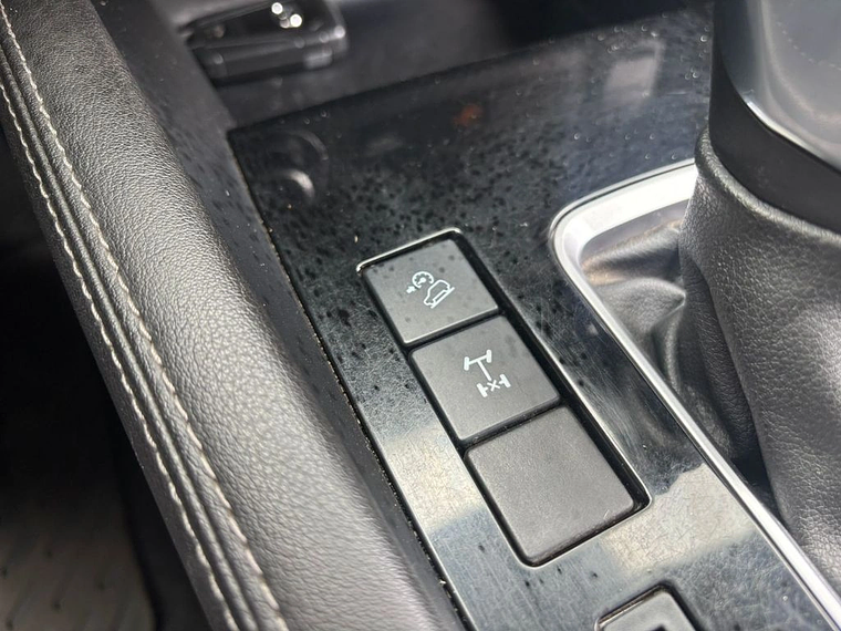 BT-50 4X4 3.0 AUT / AÑO 2023 / 89.974 KMS  15