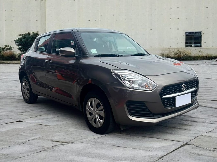 SWIFT GL HB 1.2 / AÑO 2023 / UNICO DUEÑO / 40.631 KMS  1