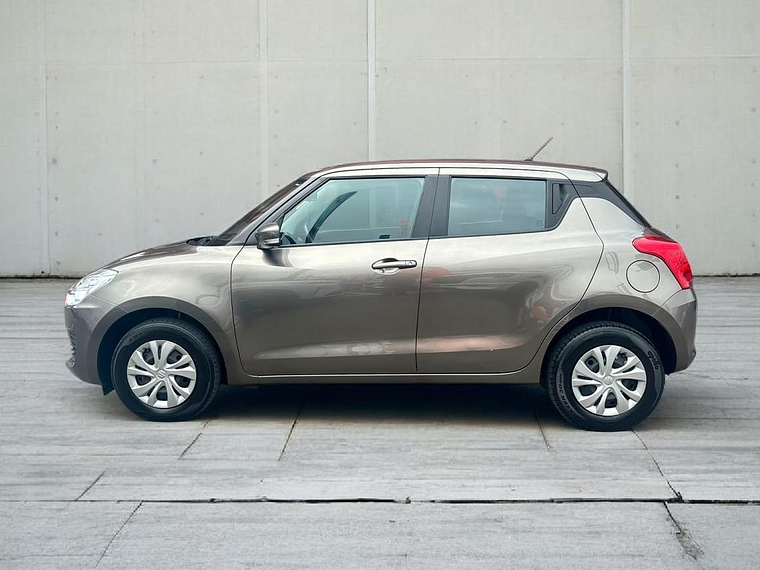 SWIFT GL HB 1.2 / AÑO 2023 / UNICO DUEÑO / 40.631 KMS  4