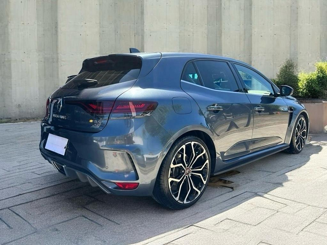 MEGANE RS 1.8 AT / AÑO 2023 / 17.558 KMS  5