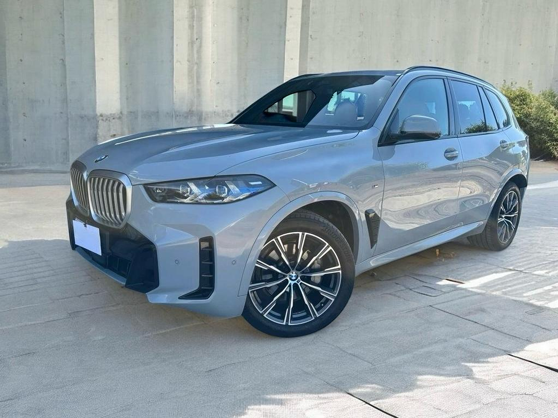 X5 XDRIVE 30D M SPORT AWD 3.0 AUT / AÑO 2024 / 40.260 KMS  1