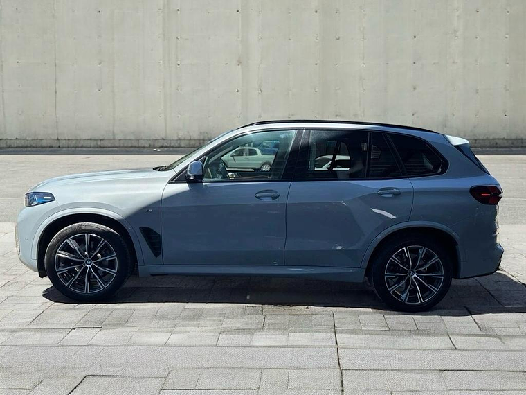 X5 XDRIVE 30D M SPORT AWD 3.0 AUT / AÑO 2024 / 40.260 KMS  5