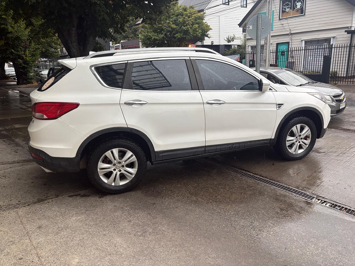 AX7 ELEGANT 2.0 AT / AÑO 2019 / 108.000 KM 4