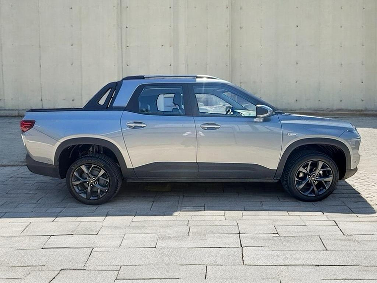 MONTANA PREMIER 1.2 MT / AÑO 2025 / 12.400 KM 3