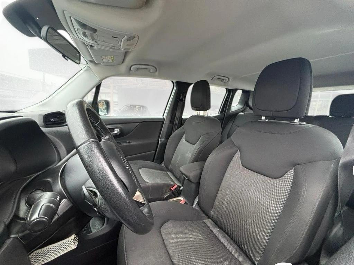 RENEGADE 1.8 AUT / AÑO 2019 / 60.100 KM 7