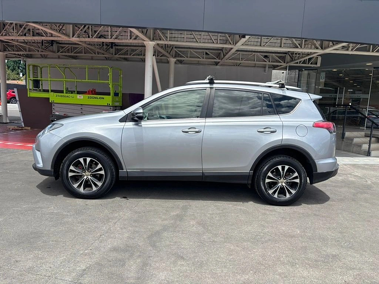 RAV 4 2.0 /AÑO 2017 / 80.200 KM 4
