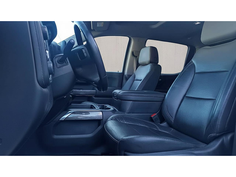 SILVERADO 5.3 LTZ 4x4 AT /AÑO 2021 / 65.500 KMS 7
