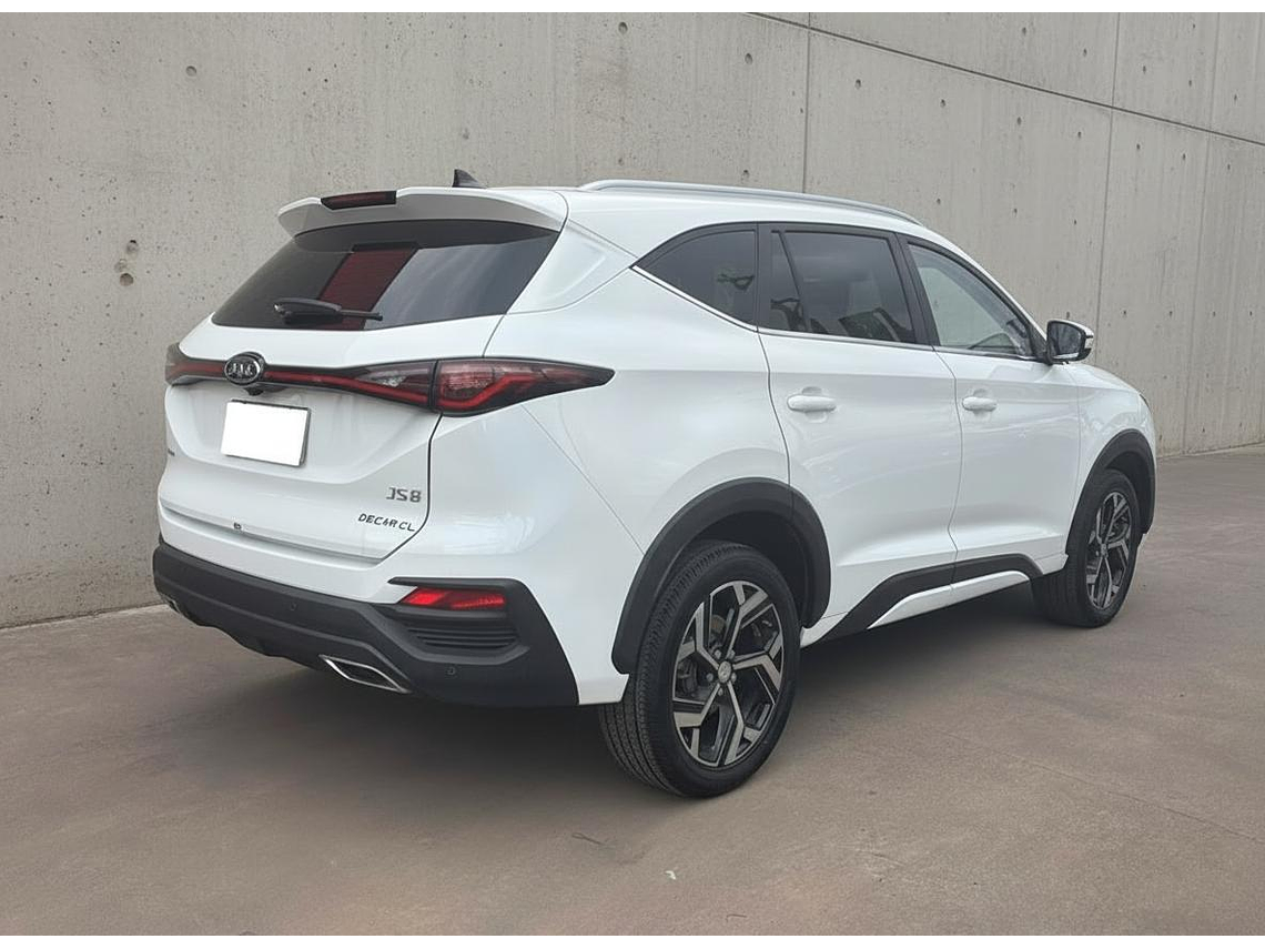 JS8 1.5 LUXURY SE DCT AT / AÑO 2023 / 20.500 KMS 2