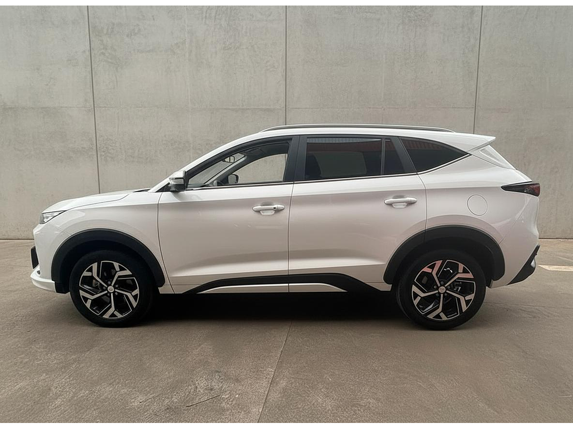 JS8 1.5 LUXURY SE DCT AT / AÑO 2023 / 20.500 KMS 4