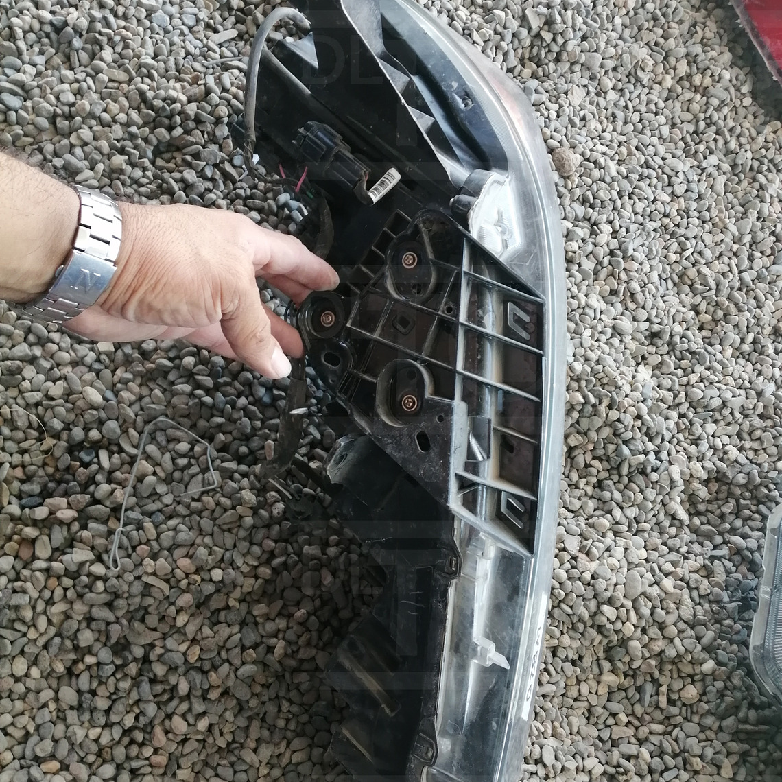 Faro ns altima 17-18 fondo negro p/foco halogeno c/leds c/foco der 2