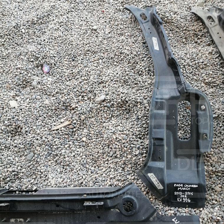 Base calavera nissan march 2012-2014 der 1