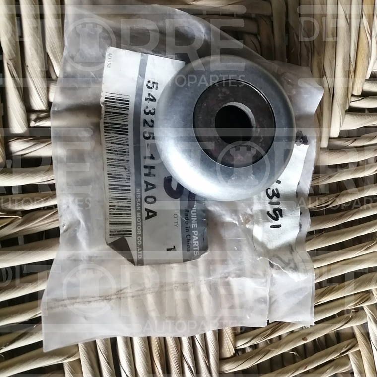 Soporte  nissan versa   2012-2019 1