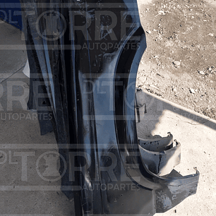 Salpicadera mazda pickup der delt 1986-1993