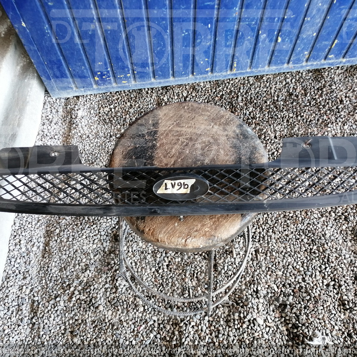 Parrilla ford fiesta central delt 2003-2007 6