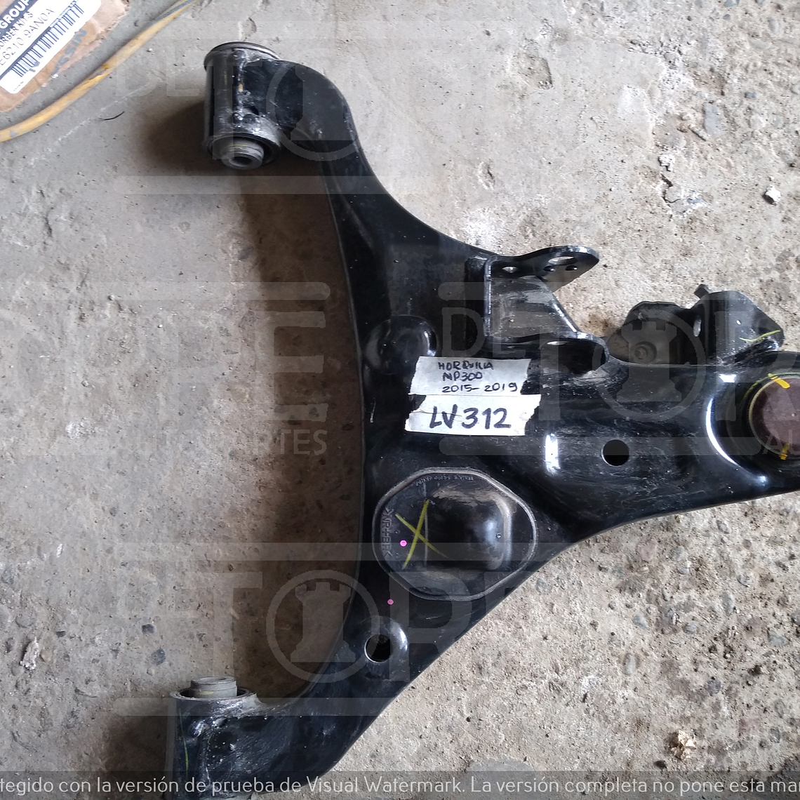 Horquilla nissan np-300   2015-2020 1