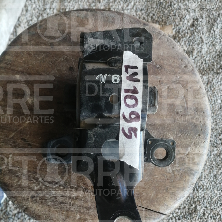 Soporte izquierdo motor cx5, mazda3 2014-2017 3