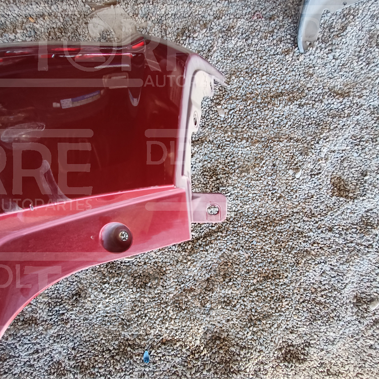 Fascia trasera nissan sentra 2016-2019 1