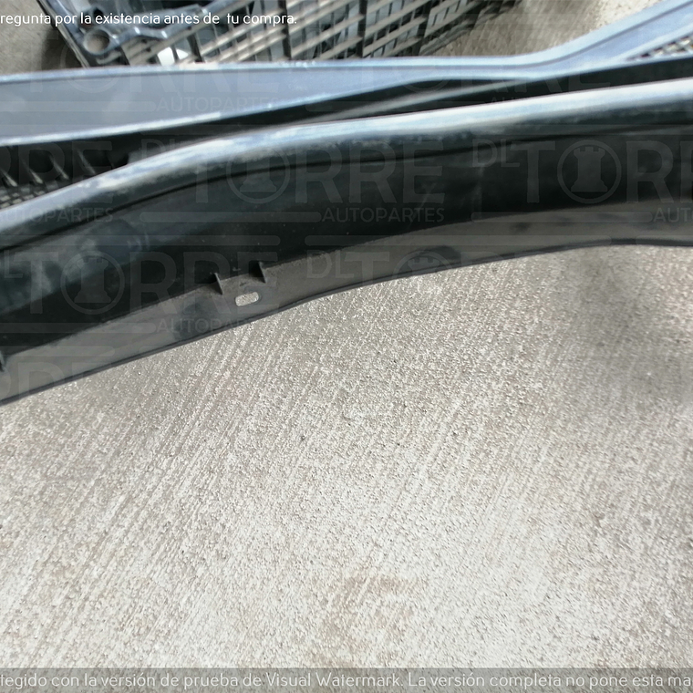 Tolva limpiabrizas de Mitsubishi Xpander 2020-2023 3