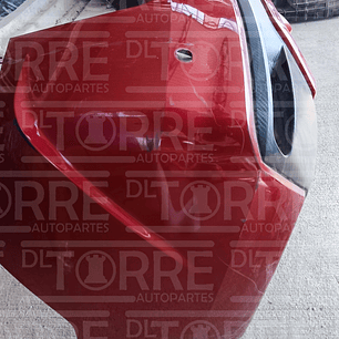 Fascia  de Nissan Versa tras, 2020-2023