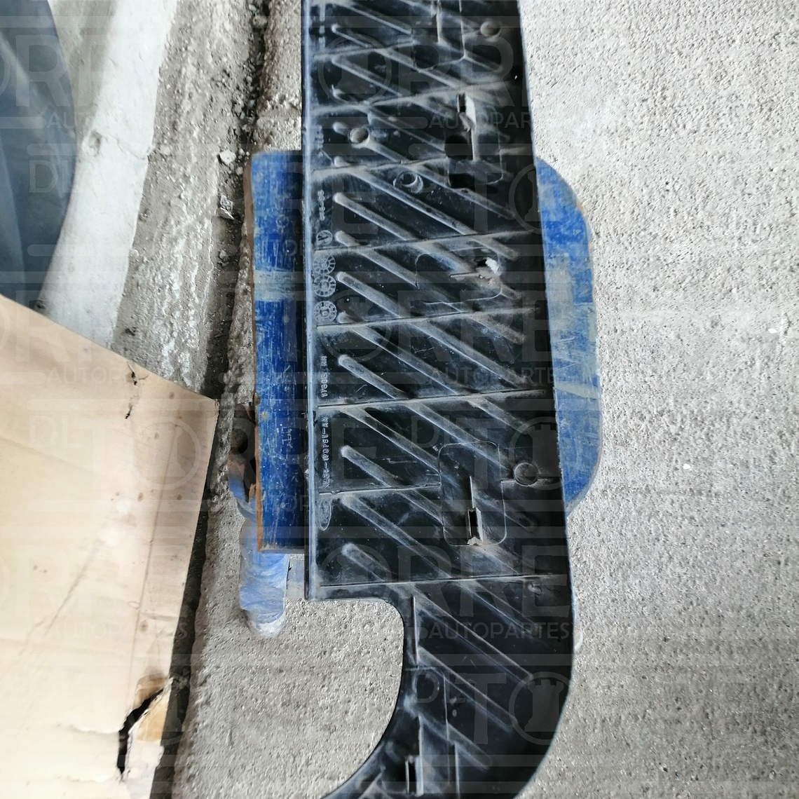 Pisada para defensa de Ford pickup der, tras, 1997-2003 2