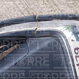 Parrilla  de Chevrolet Sonic Central, del, 2017 a 2019