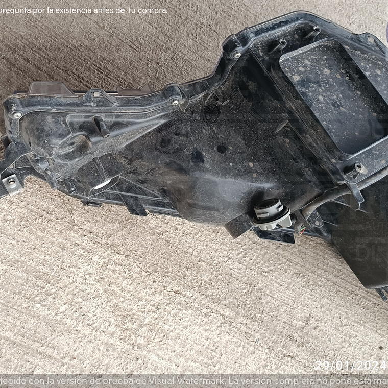 Faro  de Toyota CHR izquierdo, 2018-2020 6