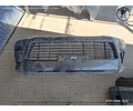 Fascia  de Toyota Hilux central, delantero, exterior, superior, 2016-2023