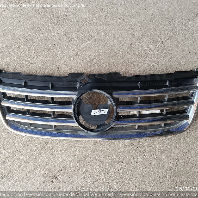 Parrilla  de VW Jetta Clasico central, delantero, exterior, superior, 2008-2015 3