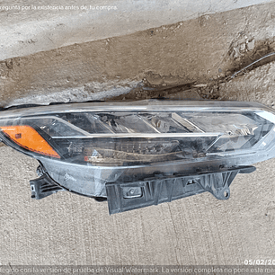 Faro  de Nissan Sentra 2020-2024