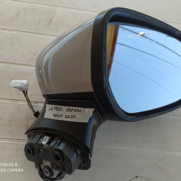 ESPEJO LATERAL de Nissan Versa derecho, 2020 3