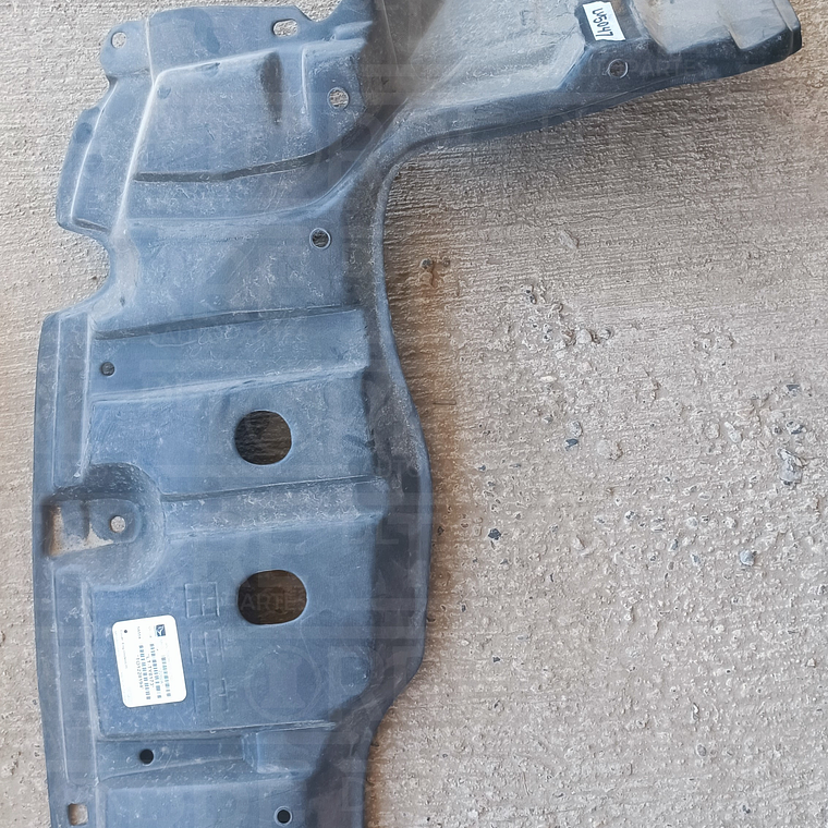 Tolva de Toyota Yaris 2015-2016 1