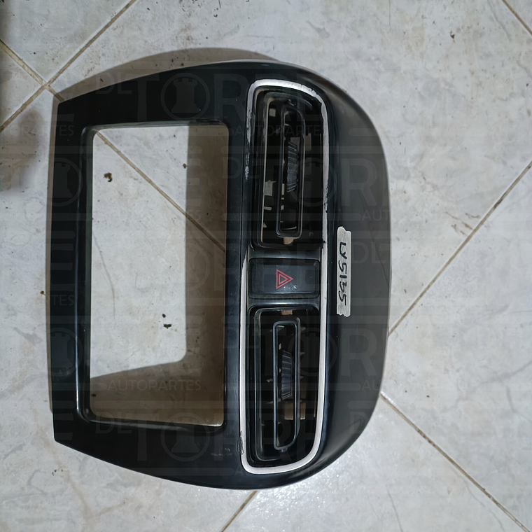 Marco de consola de Dodge Attitude central, 2015-2023 2