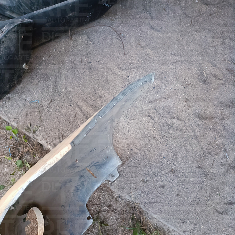 Fascia  de Toyota Hilux delantero, 2012-2015 3