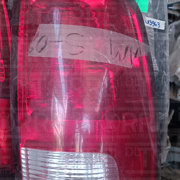 CALAVERA de Dodge RAM derecho, trasero, 2009-2019 1