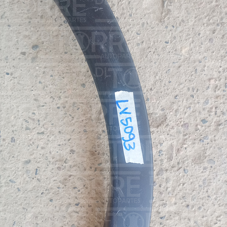 Cantonera de salpicadero de Nissan Xtrail derecha, delantera, 2015-2017 1