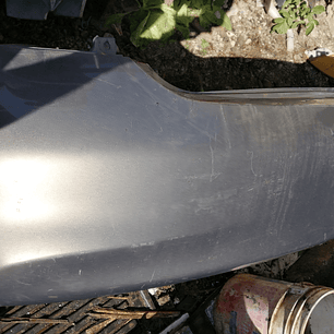 Fascia trasera nissan versa 12-14