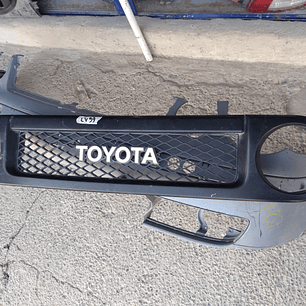 Parrilla Toyota FJ Crusier 2008-2013