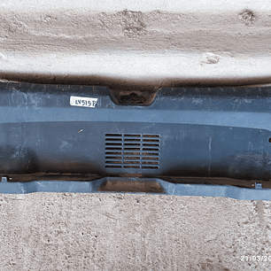 Cubierta de portacalavera de Dodge Attitude trasero, 2015-2023