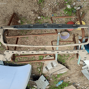 Fascia de Toyota Tacoma central, delantero, exterior, superior, 2016-2023