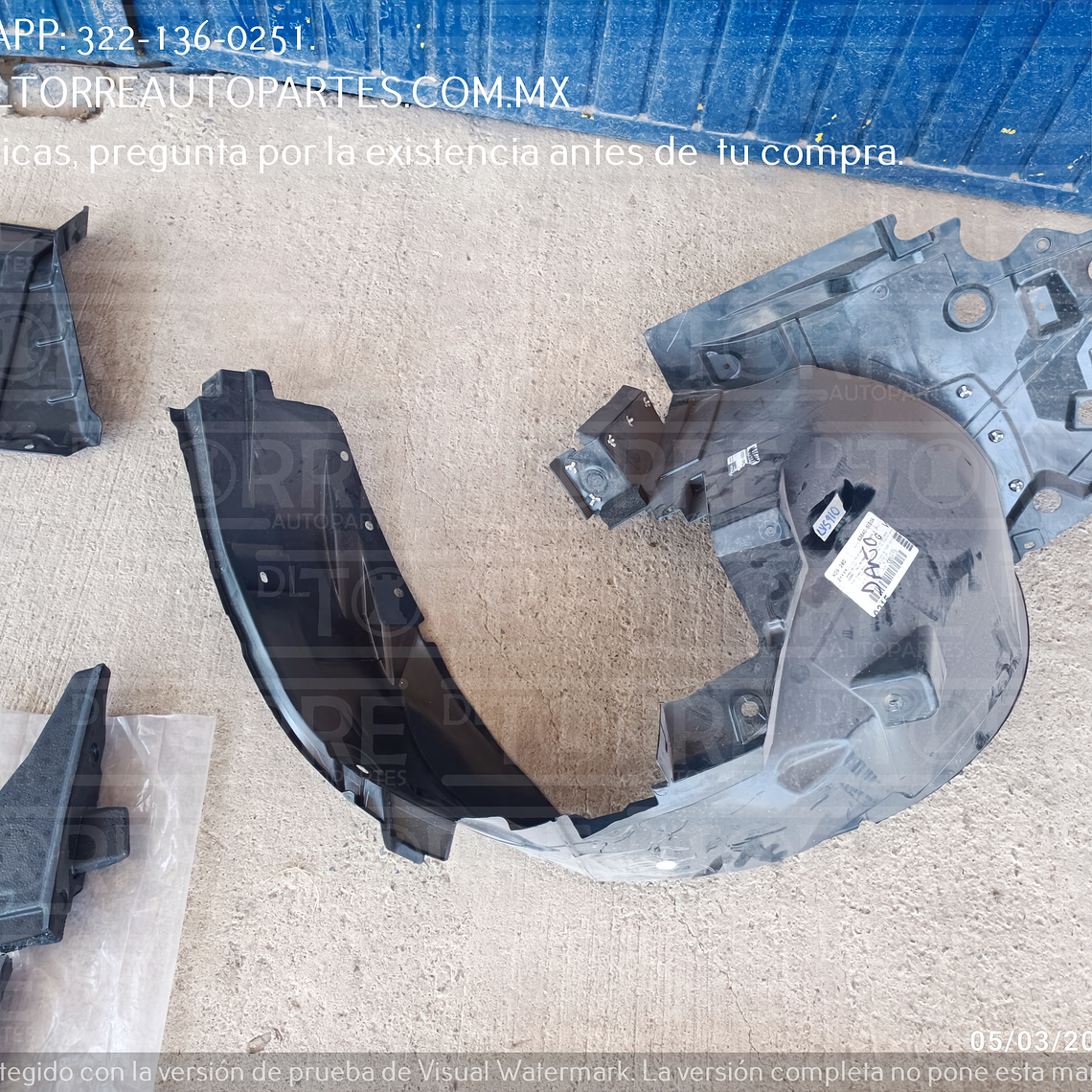 Tolva interior de salpicadero Versa 2020-2024 1