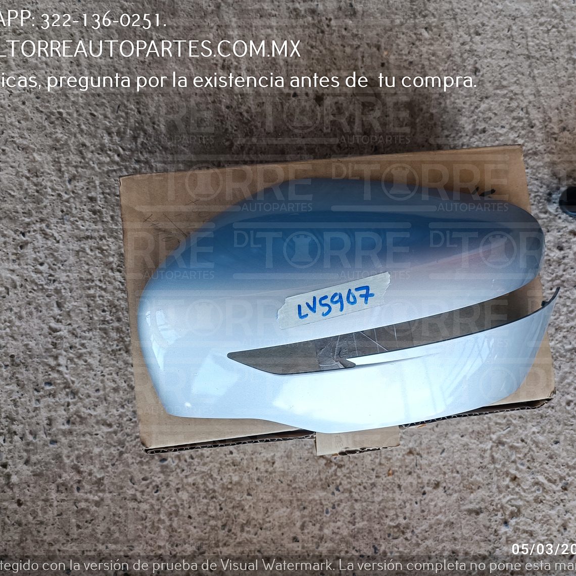 Concha de espejo Nissan 1