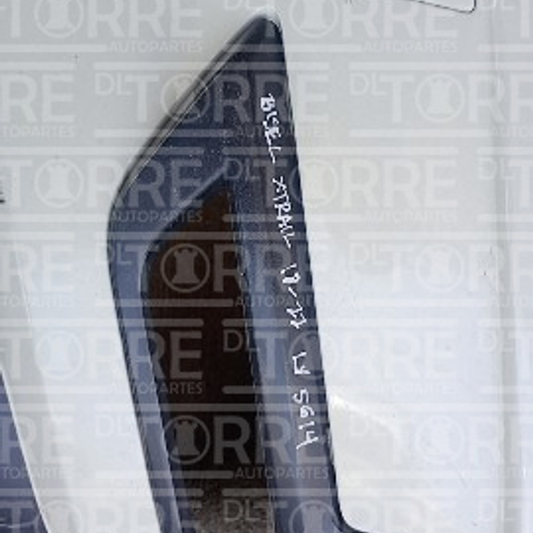 Bisel de faro de niebla XTRAIL 2018-2022 1